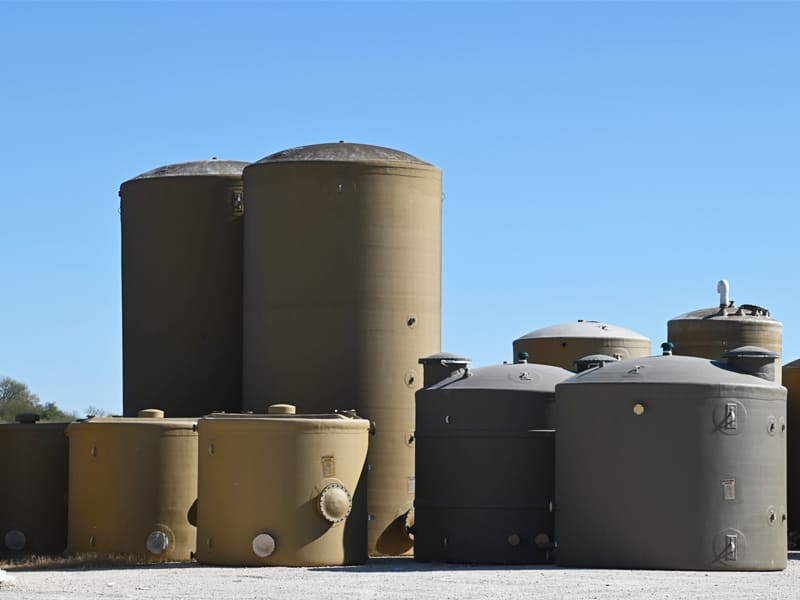 Why FRP Tanks Are Replacing Steel Tanks in Corrosive Environments 1 frp tank 1